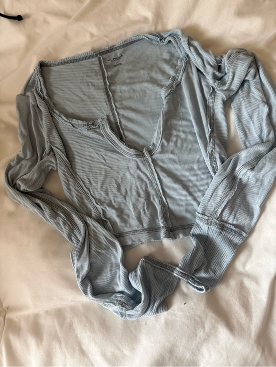 Urban Outfitters Tops - Urban Outfitters Light Blue Long Sleeve Ribbed Top
